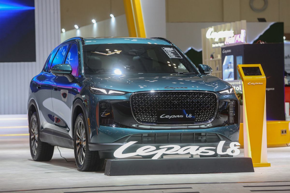 Lepas L8 Resmi Mengaspal di Indonesia, SUV PHEV Premium dengan Jarak Tempuh 1.300 KM