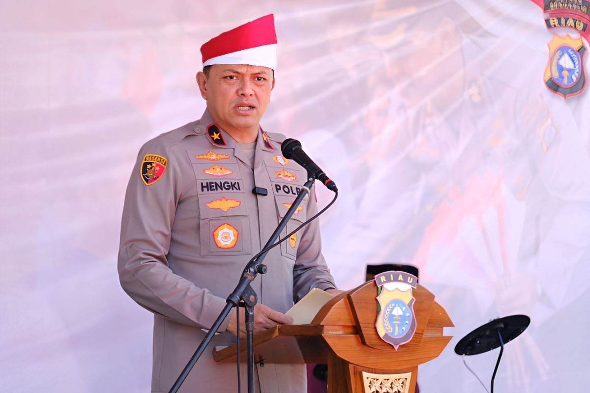 Perluas Semangat Kebangsaan: Bendera Merah Putih Wajib Berkibar di Seluruh Penjuru Riau
