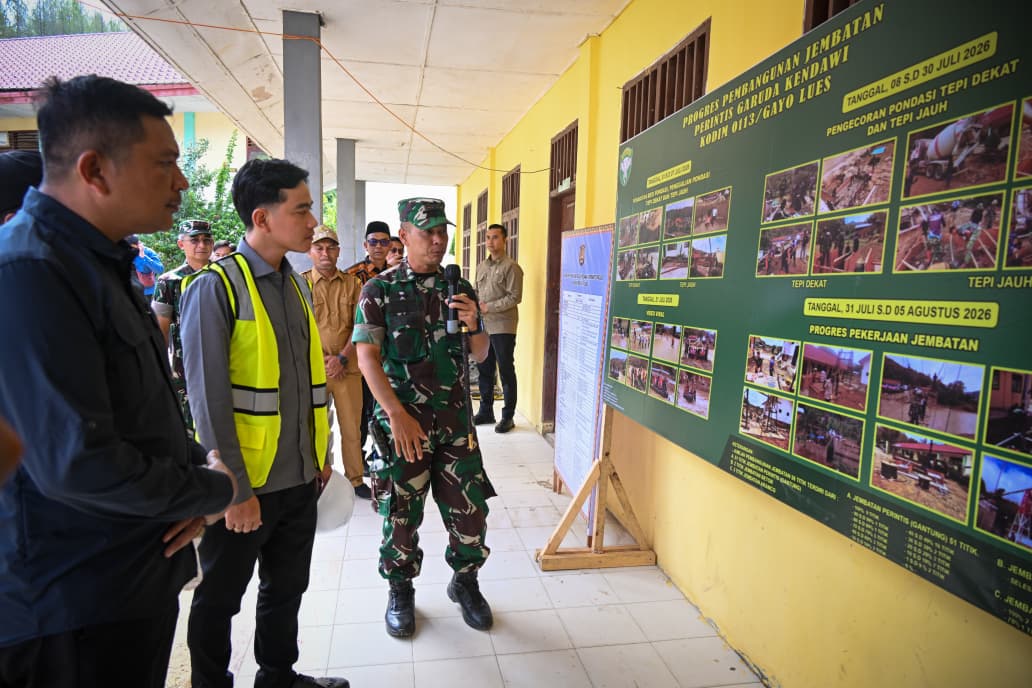 Wapres Pantau Langsung Pemulihan Jembatan Kendawi Pasca-Bencana di Gayo Lues