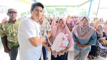 Reses di Kolaka Timur, Bahtra Banong Jalin Dialog Langsung dengan Warga Tiga Desa