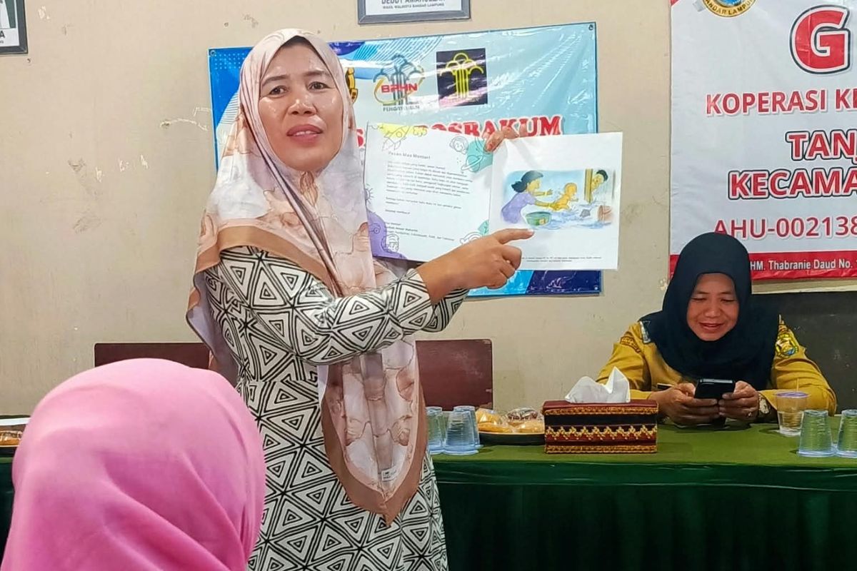 Ibu-Ibu Bandar Lampung Asah Keterampilan Bercerita untuk Anak Lewat Teknik Membaca Nyaring