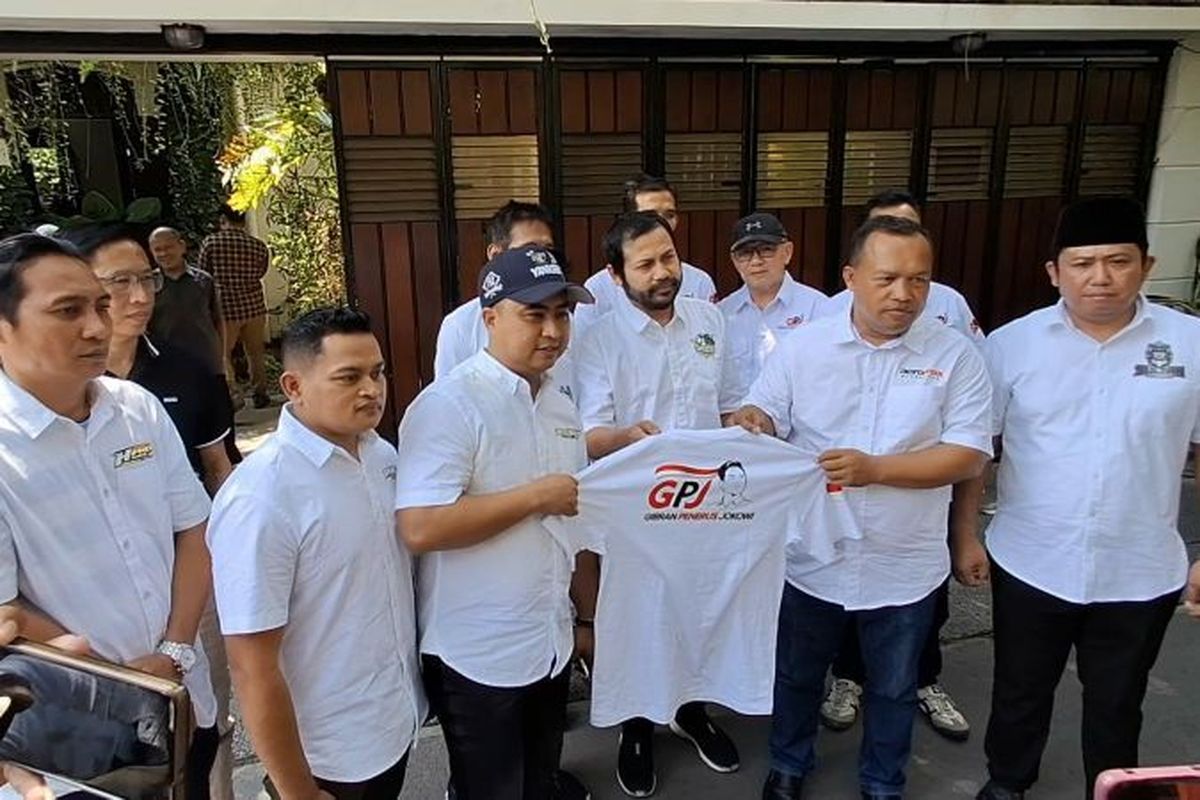 Pertemuan Jokowi dengan Relawan, Pengamat Soroti Sinyal Dukungan untuk Gibran di 2029