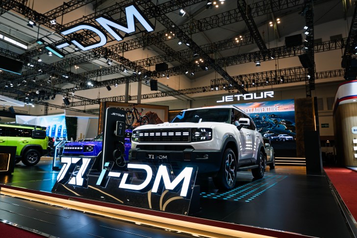 Jetour Borong Ribuan Surat Pemesanan Kendaraan di GIIAS 2026, Model Hybrid Jadi Primadona