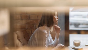 Intip Dunia Introvert: Mengurai Kesalahpahaman tentang Kebutuhan Ruang Pribadi