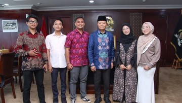 Hidayat Nur Wahid Puji Semangat Juang Pemuda Parlemen, Lawan Stigma Negatif Generasi Z