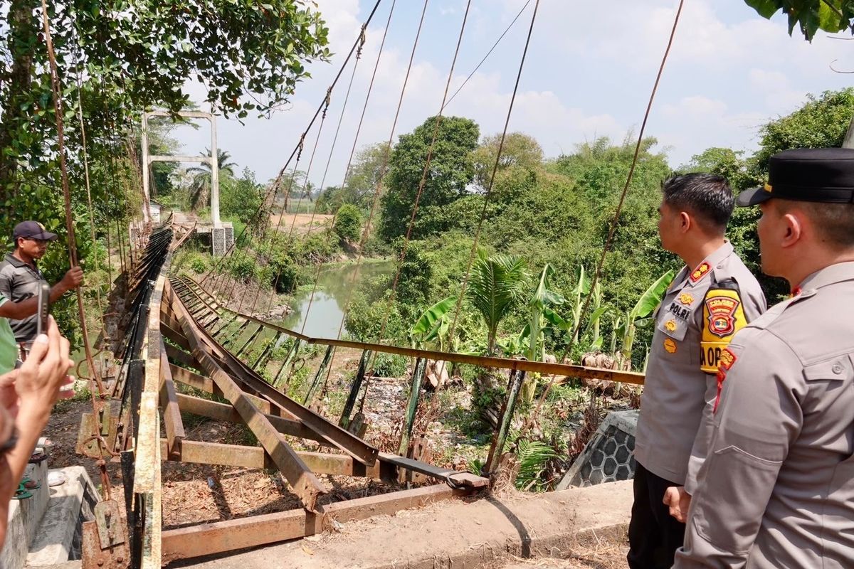 Akses Vital Terputus: Jembatan Tua di Lampung Tengah Lumpuhkan Aktivitas Warga dan Layanan Publik