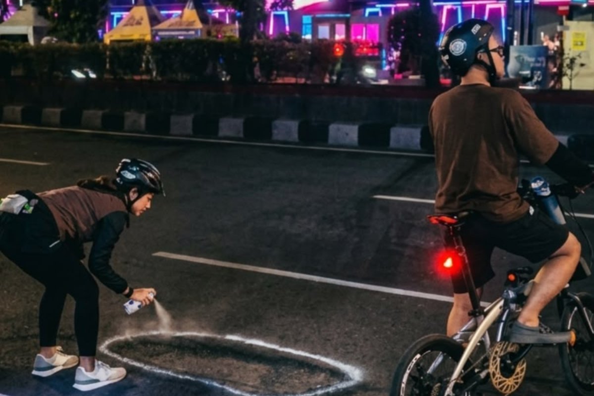 Komunitas Tegak Lurus: Giat Pelopor Keselamatan Jalan di Semarang Lewat Aksi Pilox Unik
