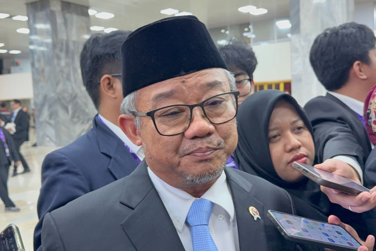 Mendikdasmen Perjelas Kebijakan Bahasa Asing di SD: Fokus Pengenalan, Bukan Mata Pelajaran Wajib