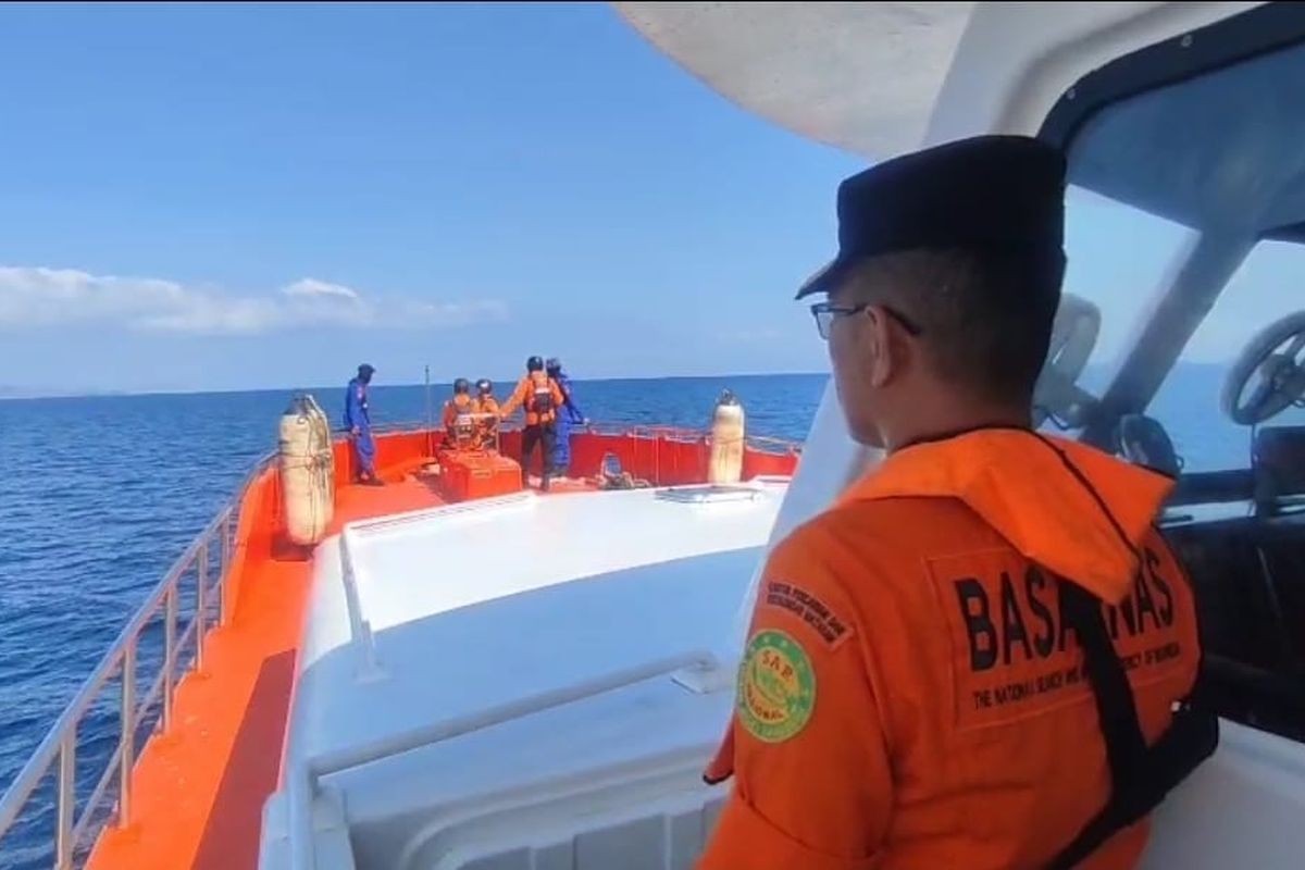 Misteri 4 Jiwa Hilang di Selat Lombok, Pencarian KMP Putri Yasmin Terbakar Berlanjut