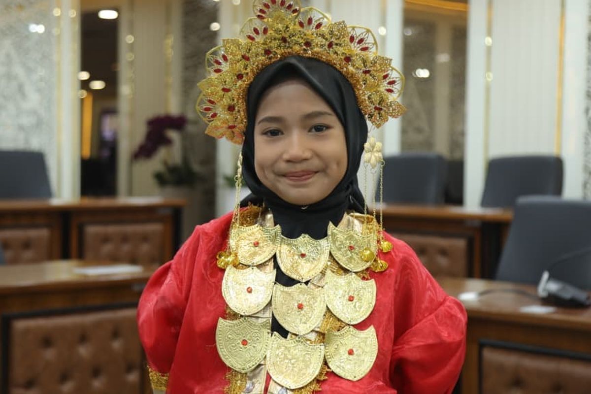 Dari Pedagang Keliling Hingga Sorotan Presiden, Kisah Inspiratif Citra di Sidang MPR