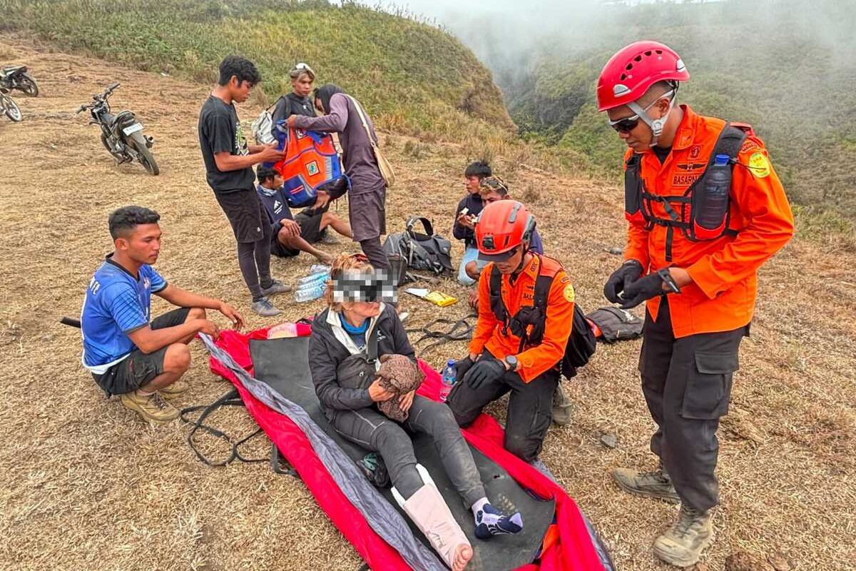 Pendaki Asal Prancis Alami Cedera di Jalur Rinjani, Evakuasi Darurat Dilakukan