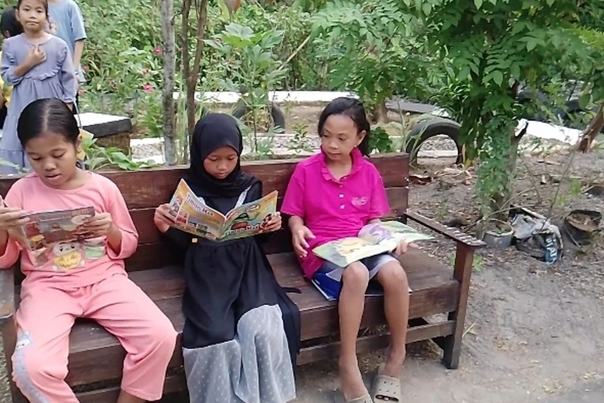 Dari Kebiasaan Anak "Telolet" ke Taman Baca: Sijeruk Ciptakan Ruang Edukasi Aman