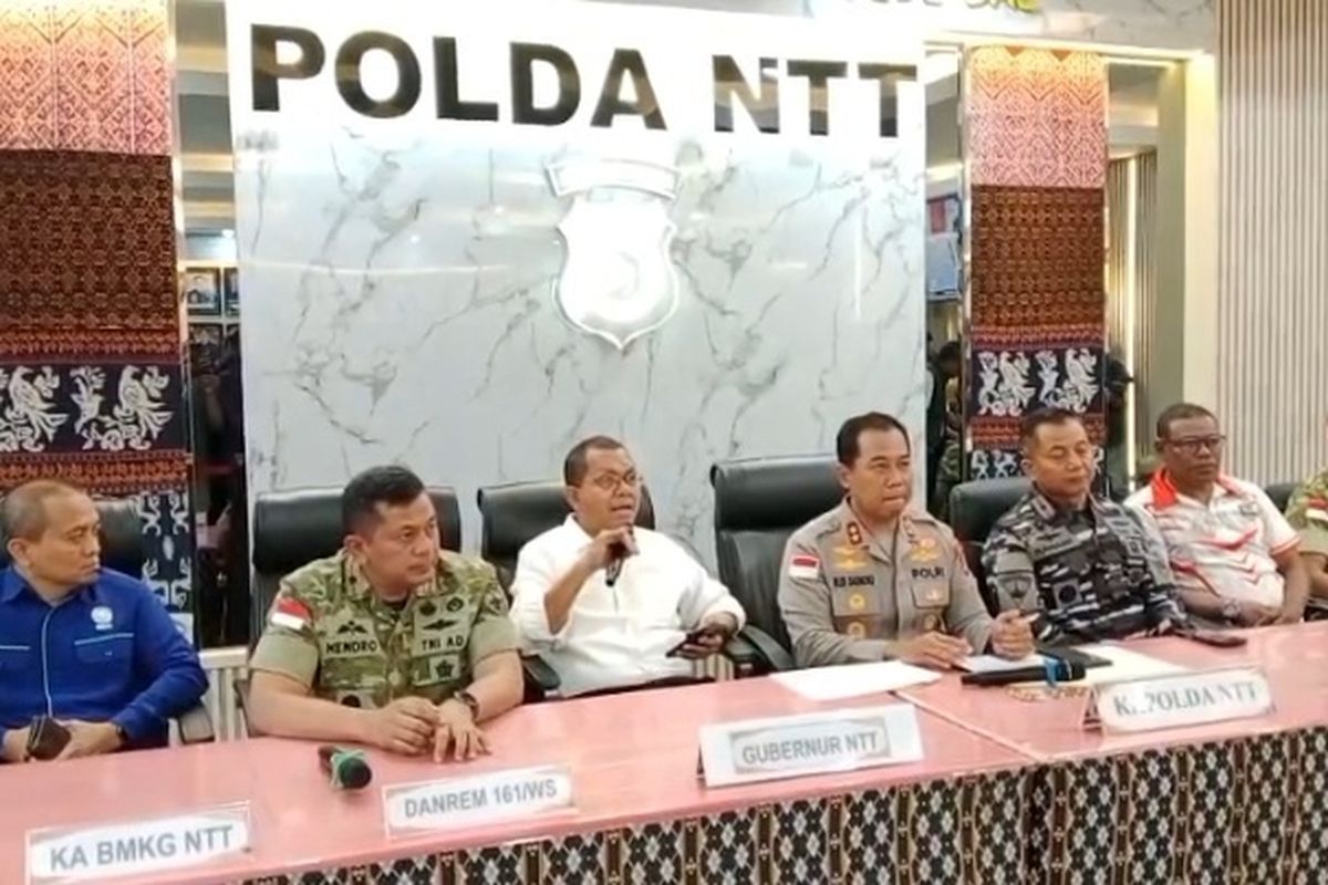 Peninjauan Pasca-Gempa Flores, Forkopimda NTT Bergerak Cepat via Udara