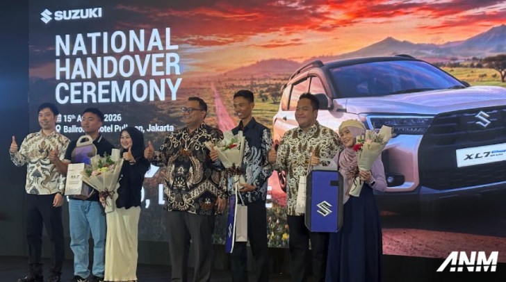 Suzuki XL7 Facelift Mulai Dibagikan ke Konsumen, Antusiasme Tinggi Sambut Varian Hybrid