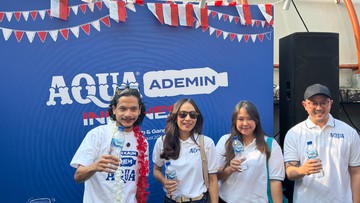 AQUA Ramaikan Blok M dengan Pesta Kaum Adem, Rayakan Semangat Kemerdekaan dan Hidrasi Sehat