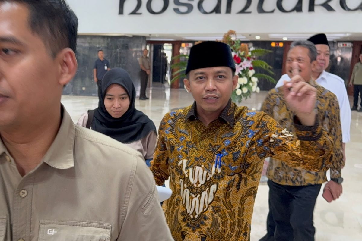 KPK Dalami Peran Ketua DPRD Kuansing dalam Dugaan Suap Amplop Dolar Singapura untuk Pejabat Kemenhut