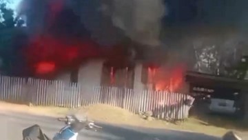 Rumah Orang Tua Saddil Ramdani di Muna Barat Dilalap Api, Kerugian Materi Diperkirakan Besar