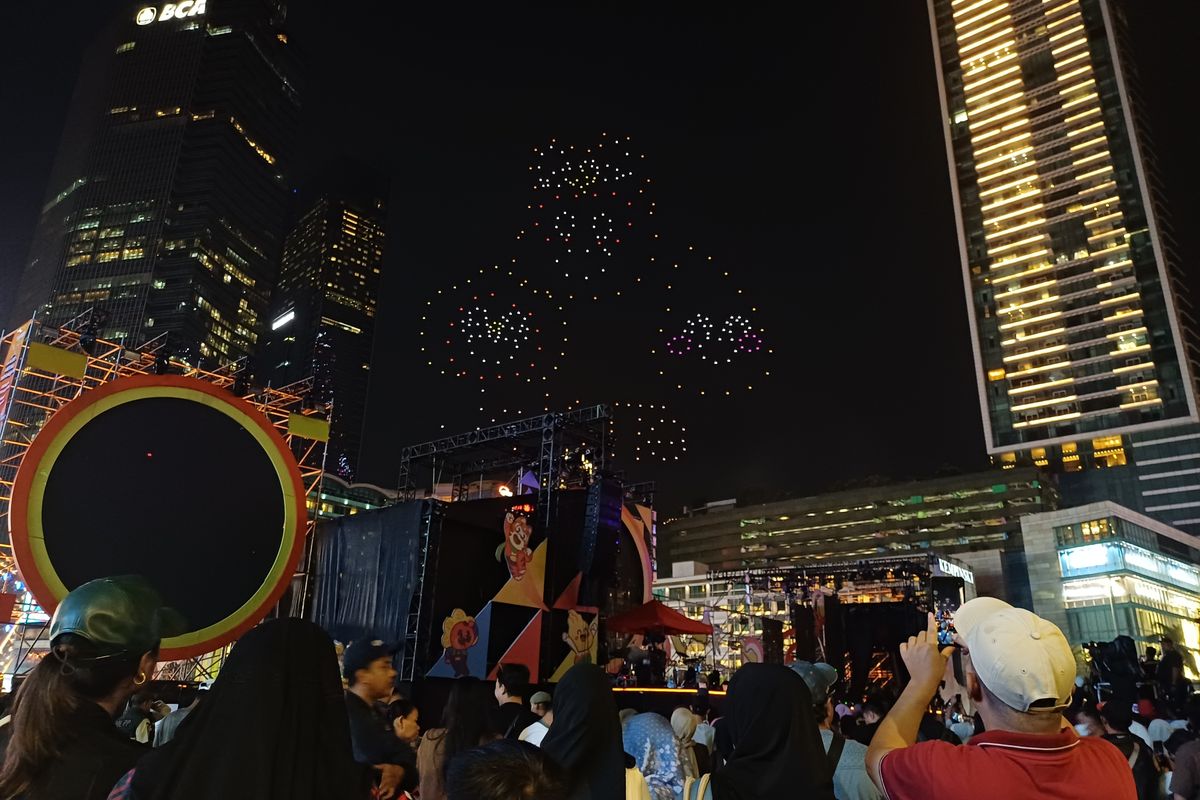 Gemuruh Langit Jakarta: 1.500 Drone Warnai Perayaan HUT ke-81 RI dengan Visual Memukau