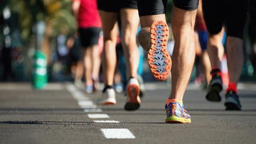 Dari Titik Terendah, Pria Tiongkok Pecahkan Rekor Dunia Lari Maraton 372 Hari Non-stop