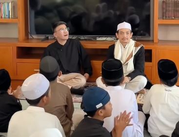 Ruben Onsu Rayakan Ulang Tahun ke-43 dengan Berbagi Kasih di Tengah Sorotan Publik