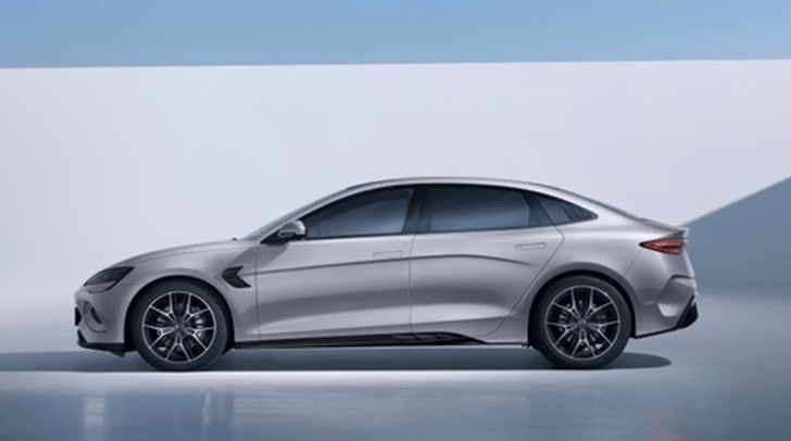 Duel Sedan Listrik Premium Rp800 Jutaan: Adu Gengsi Mazda 6e vs Kecanggihan BYD Seal