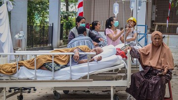 NTT Diterjang Gempa Dahsyat: Ratusan Jiwa Terdampak, Fasilitas Vital Terancam
