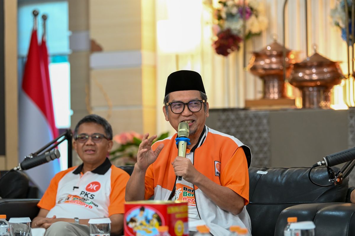 PKS Desak Pemerintah Prioritaskan Guru dan Dosen: Kompetensi dan Kesejahteraan Harus Naik