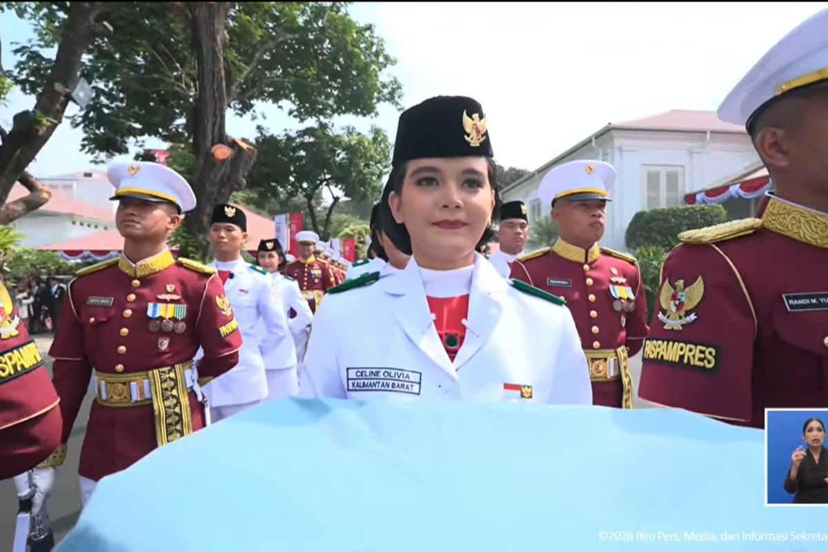 Siswi SMKN 5 Pontianak Sukses Kibarkan Sang Saka di Istana, Ciptakan Momen Haru di Hari Kemerdekaan