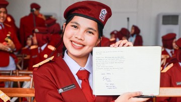 Siswi Sekolah Rakyat Raih Panggung Istana, Kisah Inspiratif di HUT ke-81 RI