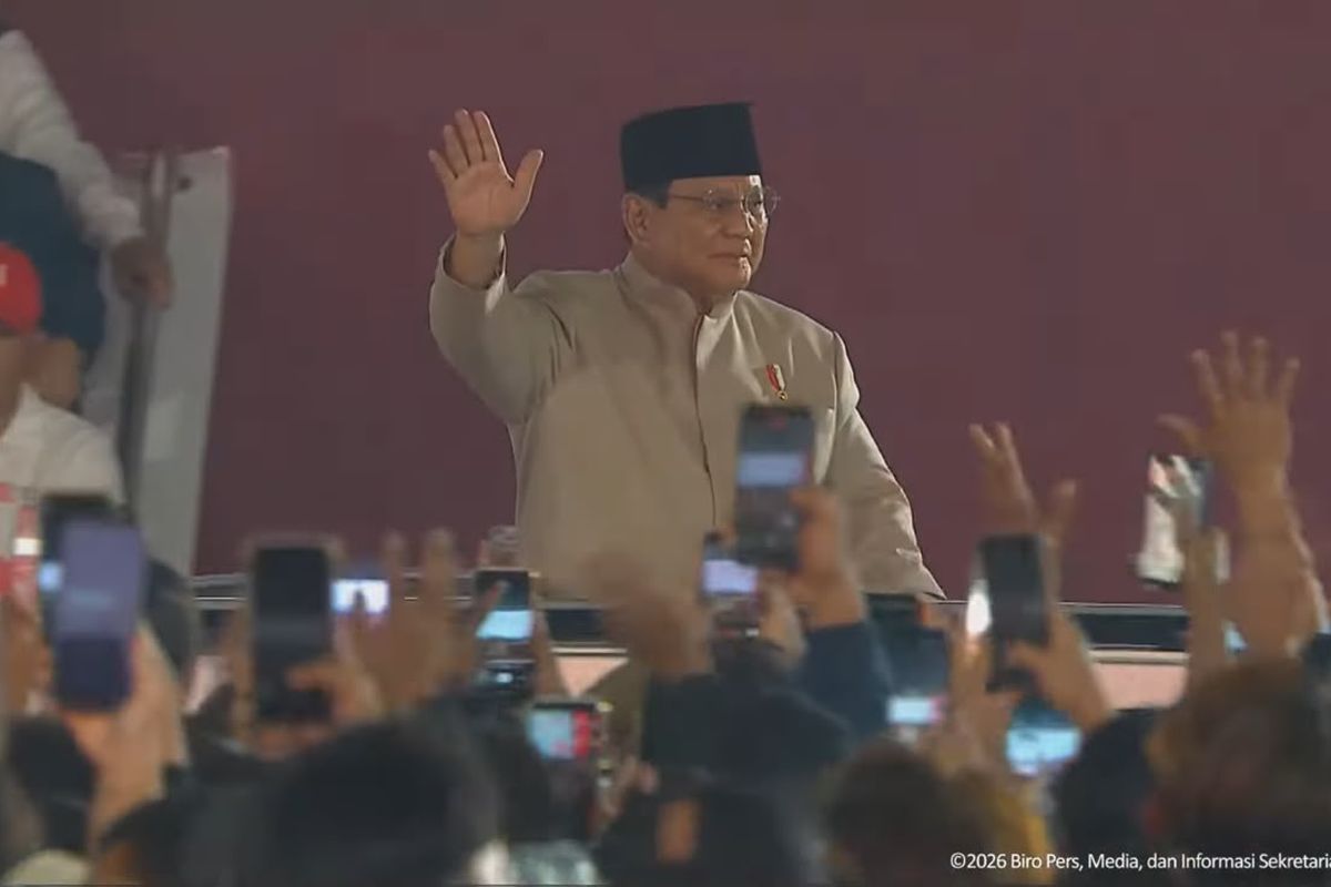 Momen Perpisahan Hangat Prabowo dengan Warga di Pesta Rakyat Monas
