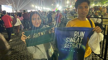 Karnaval Merdeka: Menteri & Petinggi Bagikan Kado Spesial untuk Warga di Monas