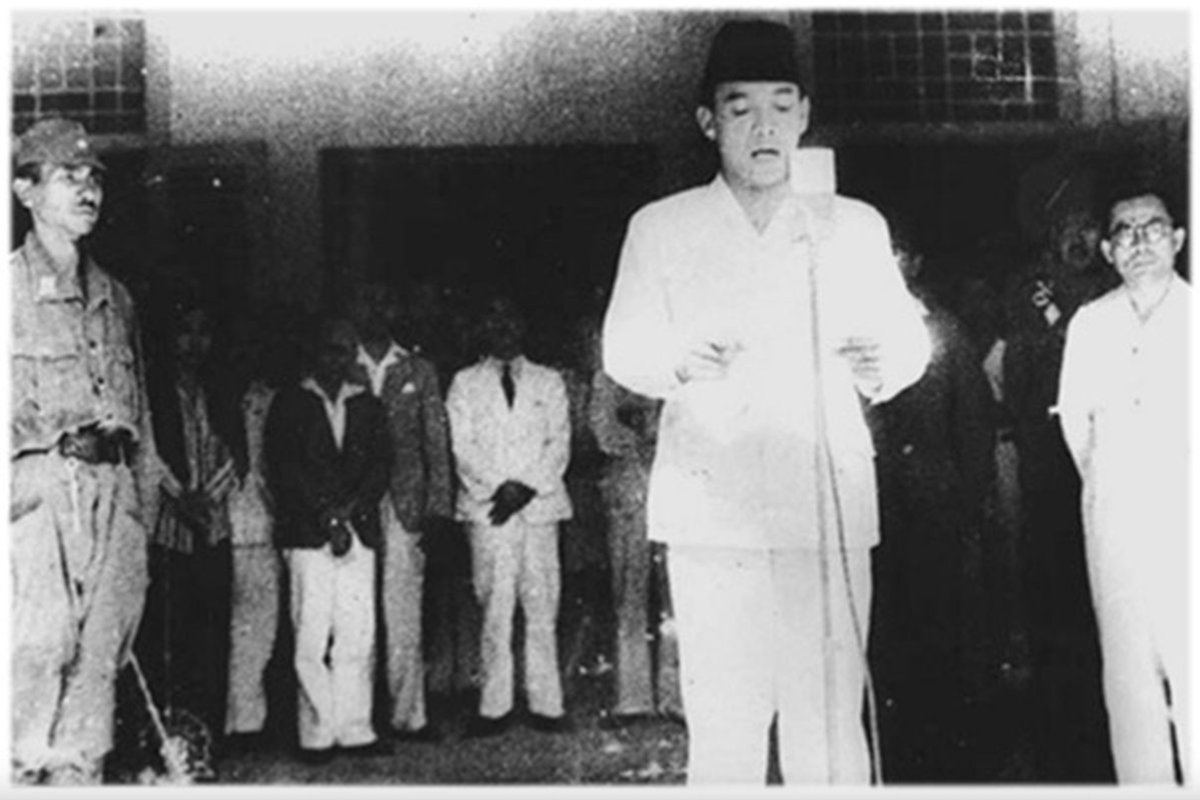 Proklamasi 1945: Momen Krusial Bangsa Indonesia di Panggung Politik Global Pascaperang