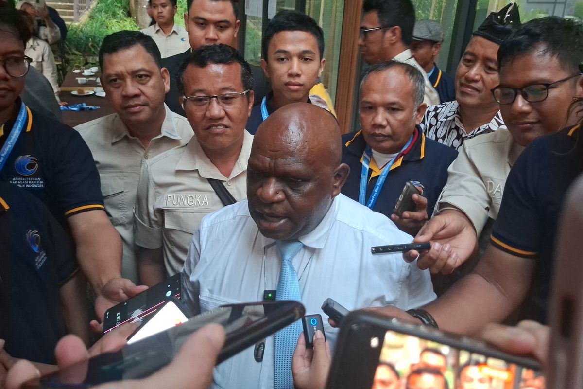 Menag HAM Natalius Pigai: Kesejahteraan Papua Sah, Merdeka Lepas dari NKRI Dilarang