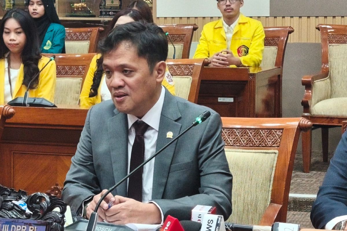 DPR Lengkapi Mahkamah Agung: 11 Hakim Agung dan 3 Hakim Ad Hoc Resmi Dilantik