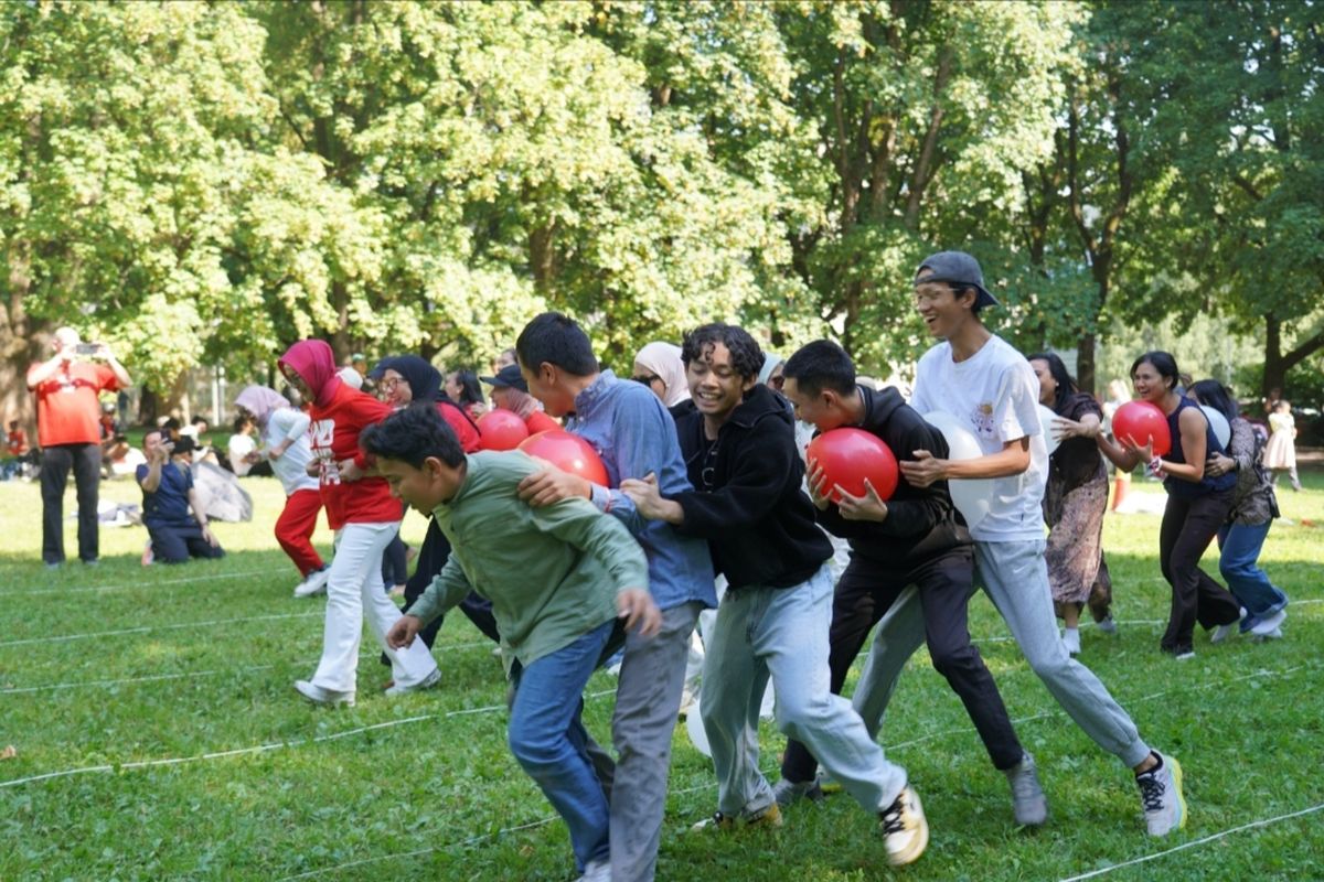 Perayaan Kemerdekaan RI di Negeri Seribu Danau: KBRI Oslo Gelar Rangkaian Acara Budaya dan Kebersamaan