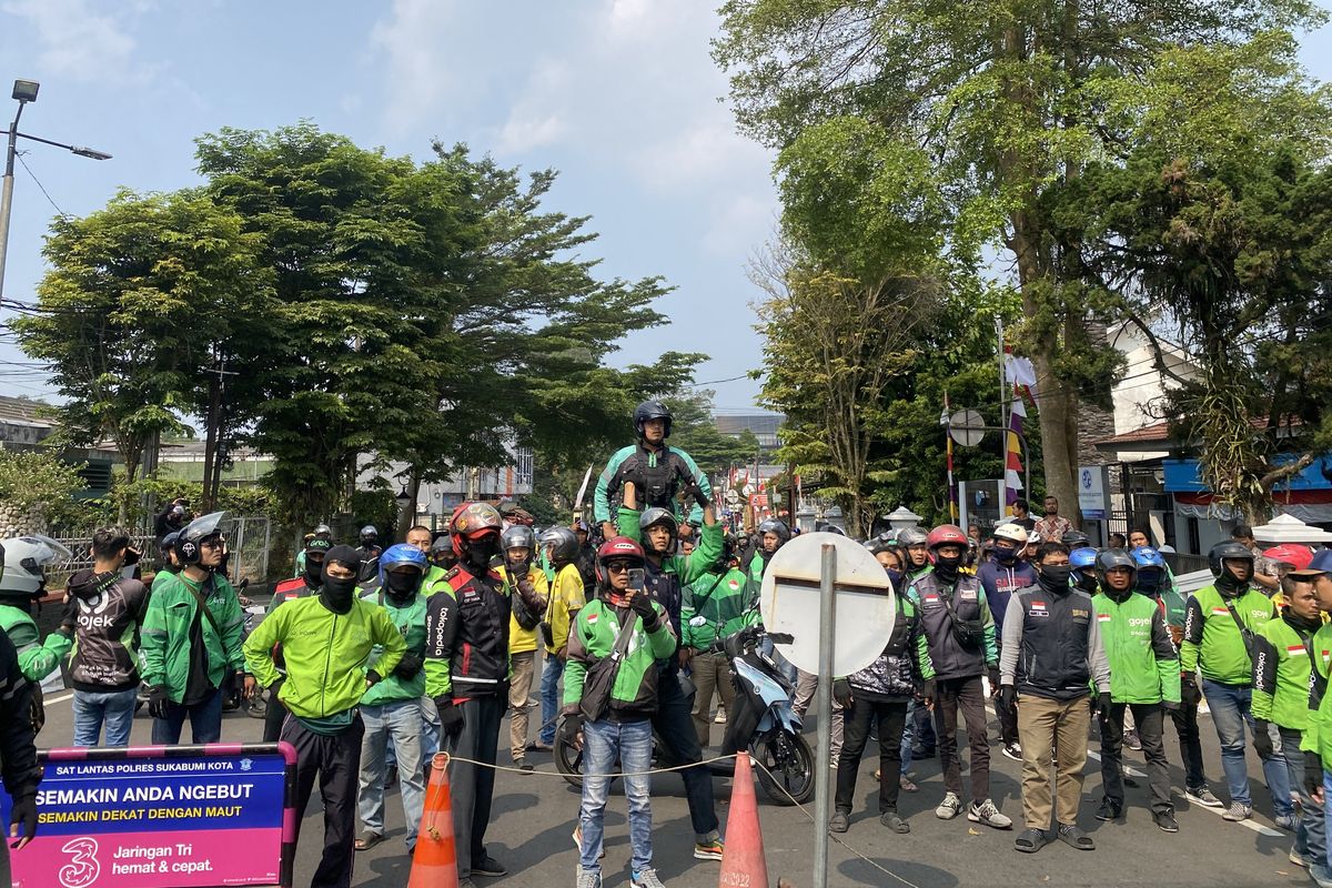 Ojol Naik Kelas Jadi UMKM: Langkah Pemerintah Tingkatkan Kesejahteraan Pengemudi