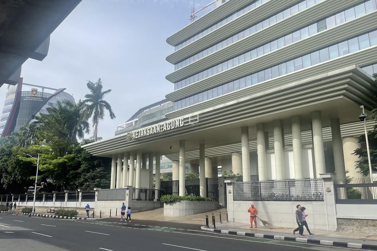 Kejaksaan Agung Dalami Korupsi Tambang Bauksit Kalbar, Panggil Dua Direktur Perusahaan Tambang