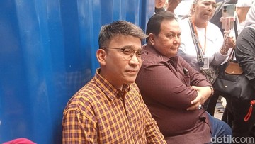 Di Usia 43, Ruben Onsu Ungkap Kado Terindah: Prioritaskan Kebersamaan Keluarga di Tengah Isu Perceraian