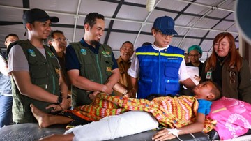 Menkes Tinjau Langsung Layanan Kesehatan Korban Gempa NTT, Dokter Ortopedi Diperkuat ke Manggarai