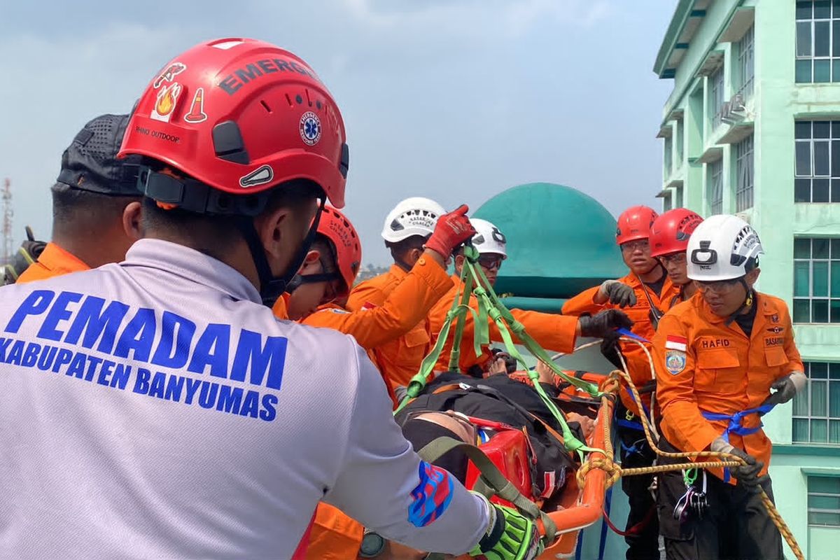 Mahasiswi UIN Saizu Tercebur Saat Uji Coba Flying Fox, Diduga Rem Wahana Bermasalah