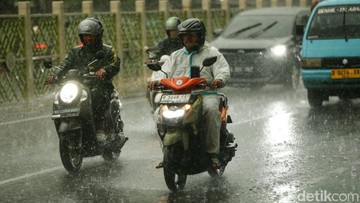 Jabodetabek Bersiap Sambut Musim Hujan, BMKG Ungkap Prediksi Awal Kemarau Berakhir
