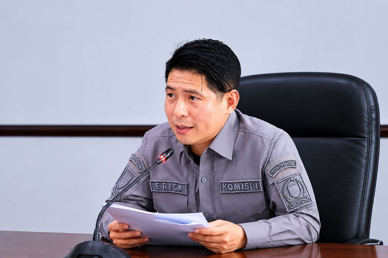 Tinjauan Kinerja Finansial BPR Kota Bandung: Analisis Defisit Rp70 Miliar dan Urgensi Penguatan Tata Kelola