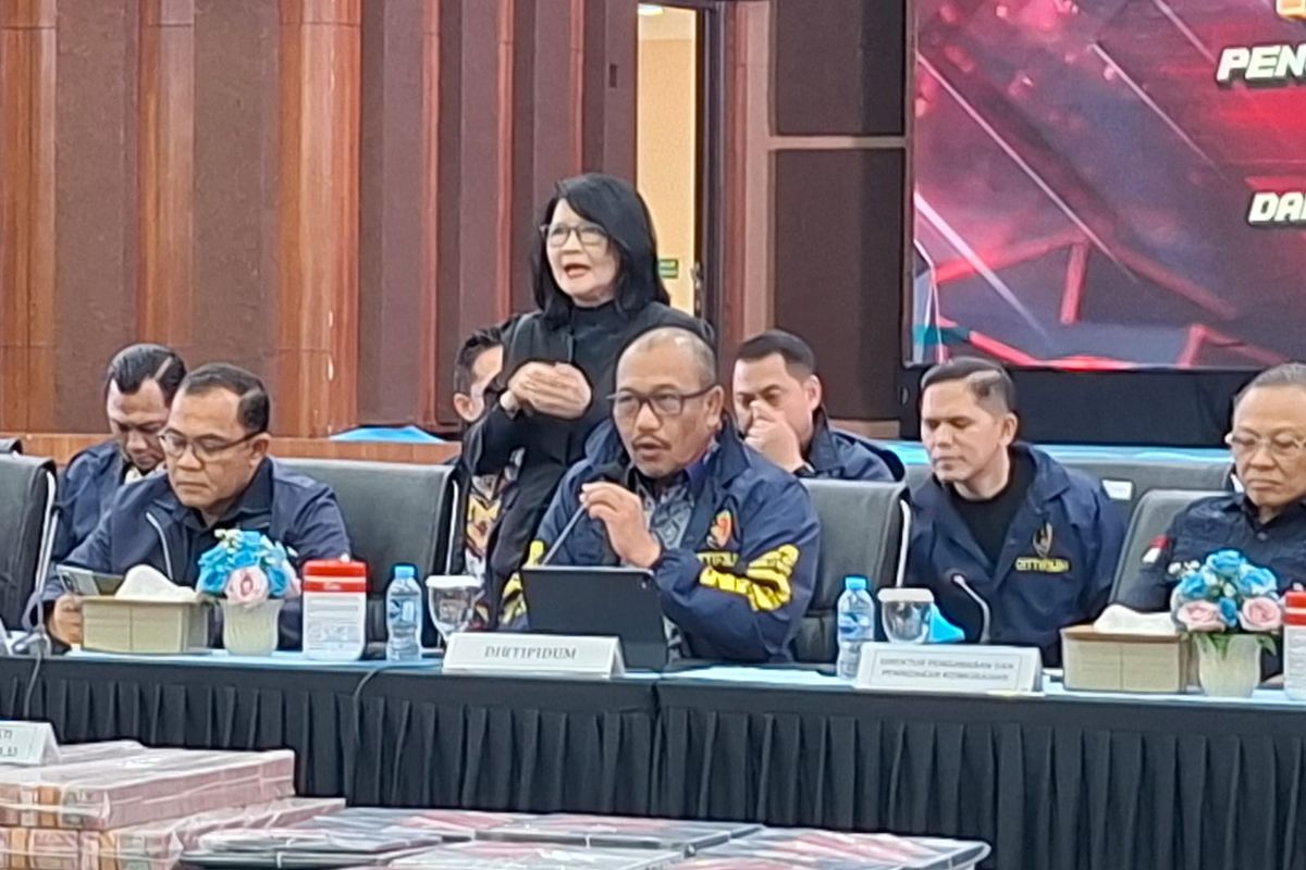 Operasi Penggerebekan Kasino di Sukoharjo: Polisi Amankan Puluhan Orang dan Tetapkan Tersangka