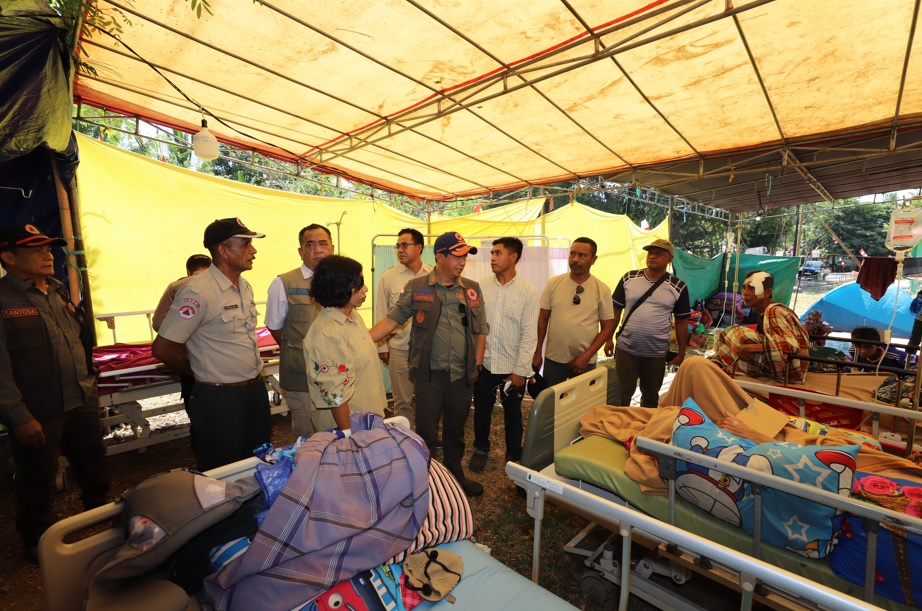 Pemerintah Salurkan Bantuan Perbaikan Rumah bagi Korban Gempa Bumi di NTT
