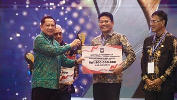 Pacu Inovasi Daerah, Kemendagri Berikan Penghargaan Khusus untuk Pemda di Jawa-Bali