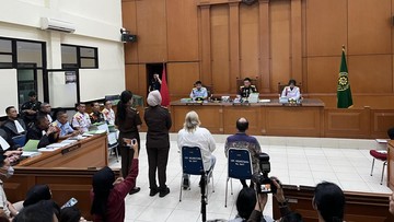 Hakim Vonis Dua Terdakwa Kasus Korupsi Satelit Kemhan, Jaksa Pertimbangkan Langkah Hukum Lanjutan