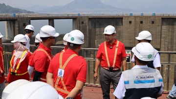 Menakar Ketahanan Air Baku Jakarta: PAM JAYA Tinjau Langsung Kondisi Waduk Jatiluhur