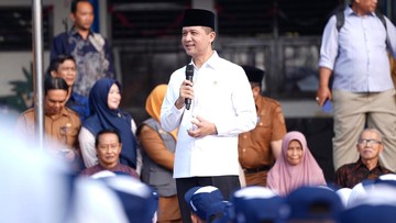 Mengasah Kepemimpinan Sejak Dini, Menteri Transmigrasi Berbagi Tips Sukses di SMPN 1 Pandeglang