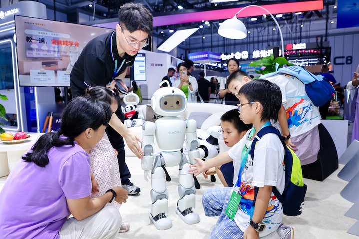 Mengenal Mobo, Robot Asisten Rumah Tangga Masa Depan yang Bisa Memahami Perasaan Penghuni