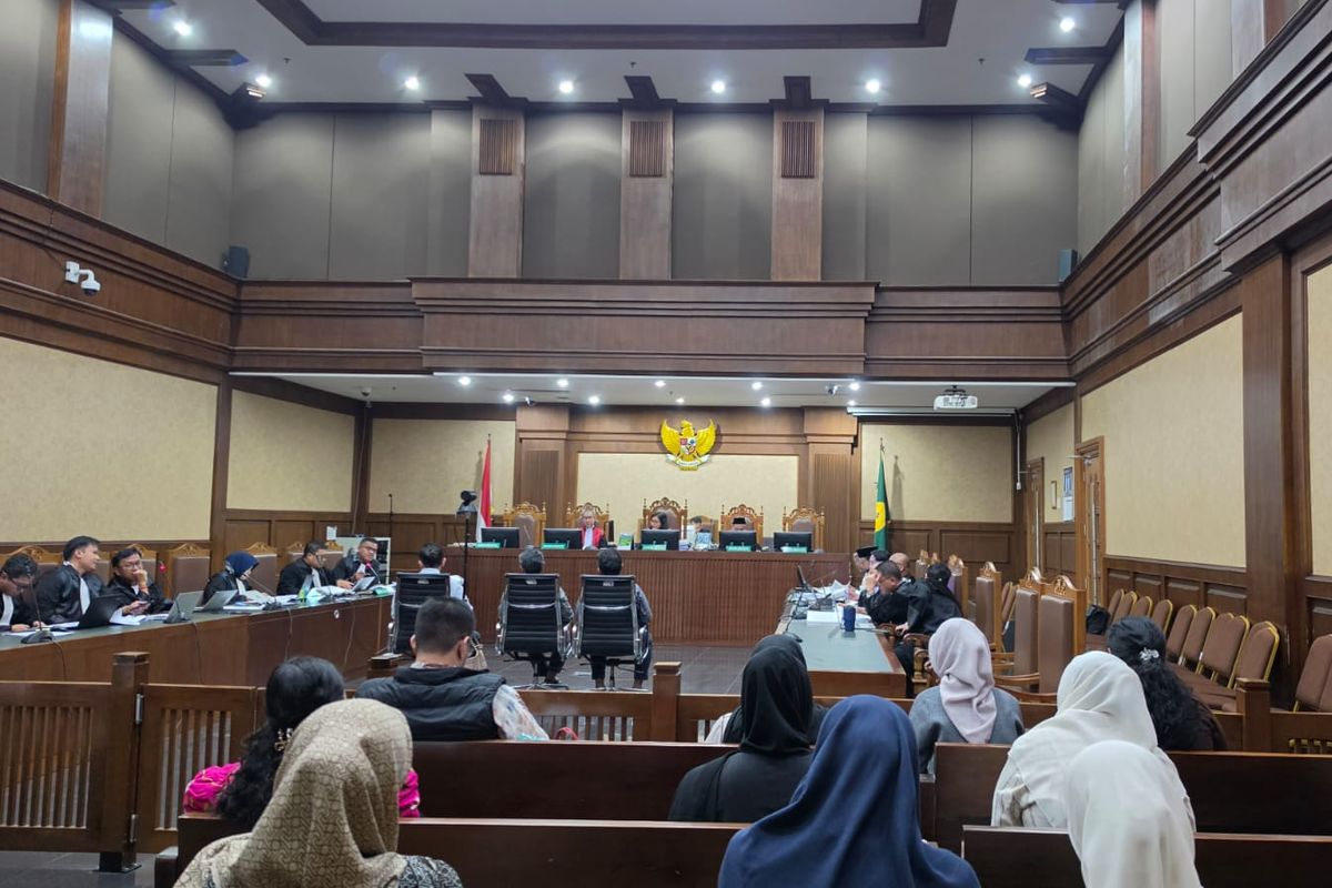 Kesaksian Mantan Stafsus Menag Terkait Aliran Dana ke Panja Haji DPR